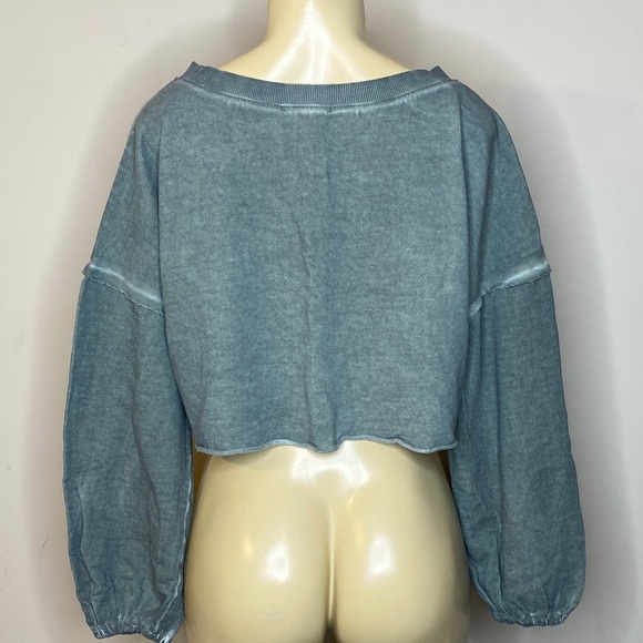 Monday Tuesday By Anthropology Women's Green /Gray Cropped Top Sweatshirt Size M - Picture 3 of 5